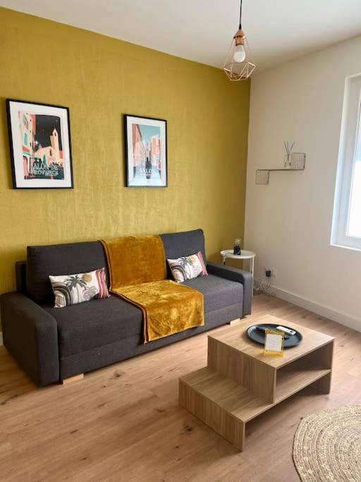 Appartement Hyper Centre Climatise Salon-de-Provence Zewnętrze zdjęcie
